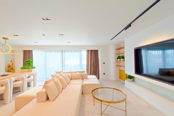 Taşkoparan Apartmanı 4+1 Furnished Rental Apartment (764)