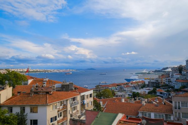 Gümüşsuyu 3+1 Eşyalı Kiralık Daire (780)